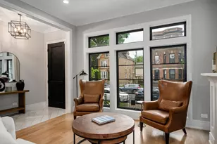 2153 W Fletcher St, Chicago, IL 60618 - Photo 3