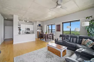 1122 W Catalpa Ave, Chicago, IL 60640 - Photo 5