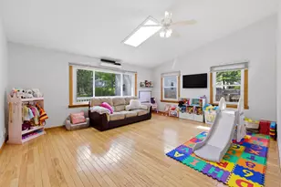 37883 N Watts Ave, Spring Grove, IL 60081 - Photo 9