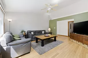 37883 N Watts Ave, Spring Grove, IL 60081 - Photo 5