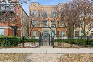6320 S Greenwood Ave, Chicago, IL 60637 - Photo 1