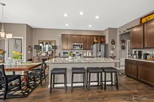 1770 Southern Cir, Pingree Grove, IL 60140 - Photo 7