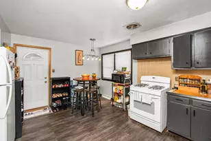 6252 W Irving Park Rd, Chicago, IL 60634 - Photo 5