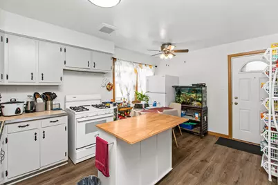 6252 W Irving Park Road, Chicago, IL 60634 - Photo 11