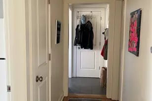2833 W Walnut St, Chicago, IL 60612 - Photo 5