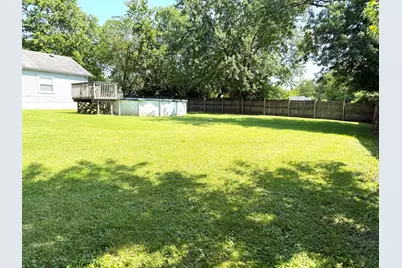 8400 S 84th Court, Hickory Hills, IL 60457 - Photo 19