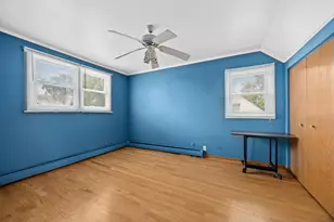 6930 Garden Ln, Bridgeview, IL 60455 - Photo 15