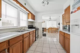 6930 Garden Ln, Bridgeview, IL 60455 - Photo 35