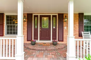 357 Roberts Rd, Inverness, IL 60010 - Photo 5