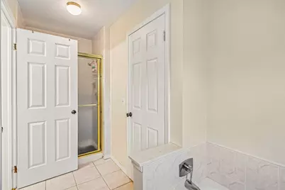 214 Carmelhead Lane, Schaumburg, IL 60193 - Photo 15
