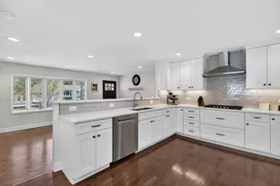 310 N Schiller St, Palatine, IL 60067 - Photo 11