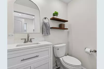 310 N Schiller Street, Palatine, IL 60067 - Photo 21
