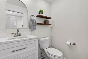 310 N Schiller St, Palatine, IL 60067 - Photo 21