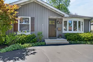 310 N Schiller St, Palatine, IL 60067 - Photo 3