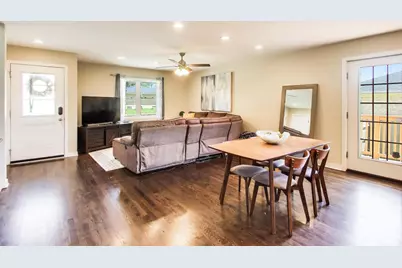 8842 S Talman Avenue, Evergreen Park, IL 60805 - Photo 5