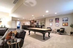 8 Ann Arbor Ct, Bloomington, IL 61705 - Photo 35