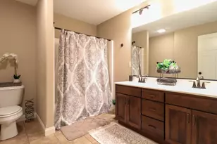 8 Ann Arbor Ct, Bloomington, IL 61705 - Photo 31