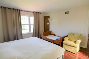 850 Indian Wells Cir, Elgin, IL 60123 - Photo 17