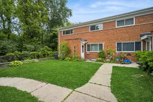 221 Dodge Ave, Evanston, IL 60202 - Photo 1