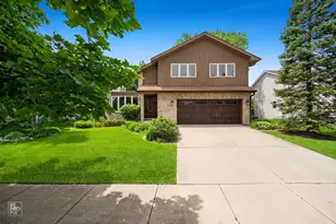 850 Young St, Lemont, IL 60439 - Photo 1