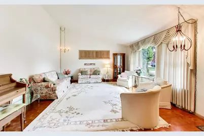 1430 Granville Avenue, Park Ridge, IL 60068 - Photo 3