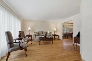 1253 St Charles Dr, Lockport, IL 60441 - Photo 3
