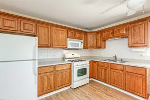 7049 W 91st St, Bridgeview, IL 60455 - Photo 7