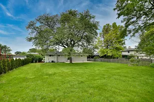 675 S Edgewood Ave, Elmhurst, IL 60126 - Photo 37
