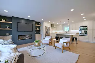 675 S Edgewood Ave, Elmhurst, IL 60126 - Photo 3