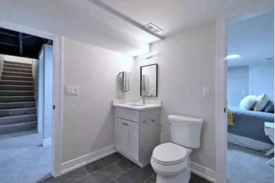 675 S Edgewood Avenue, Elmhurst, IL 60126 - Photo 29