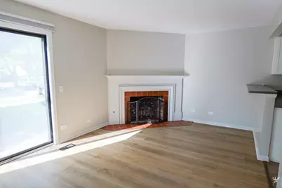 1417 Queensgreen Circle, Naperville, IL 60563 - Photo 7