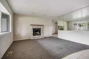 500 Audubon St, Hoffman Estates, IL 60169 - Photo 3