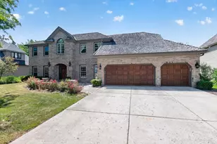 2008 Palmer Dr, Naperville, IL 60564 - Photo 3