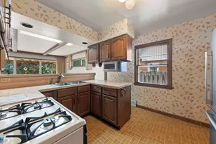 637 Oriole Ave, Park Ridge, IL 60068 - Photo 11