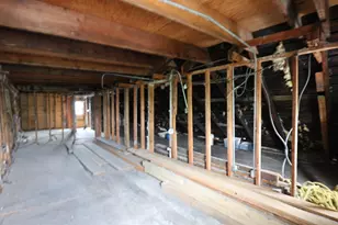2039 W 18th Pl, Chicago, IL 60608 - Photo 13