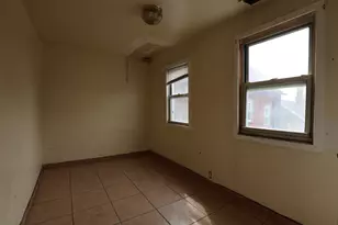2039 W 18th Pl, Chicago, IL 60608 - Photo 17