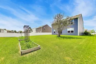 2016 Magnolia Ln, Wonder Lake, IL 60097 - Photo 19
