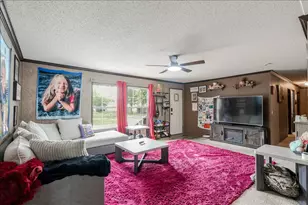 861 4th St, Normal, IL 61761 - Photo 7