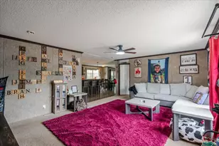 861 4th St, Normal, IL 61761 - Photo 5