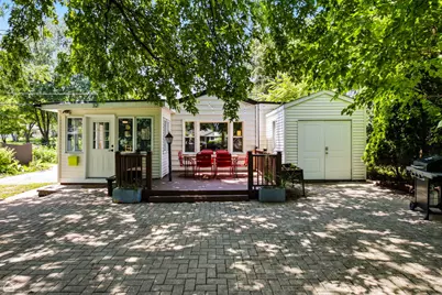 32 S Grant Street, Westmont, IL 60559 - Photo 1