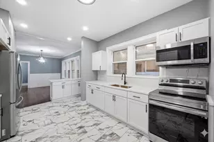 8024 S Vernon Ave, Chicago, IL 60619 - Photo 7