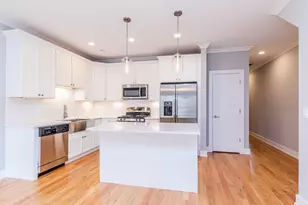 2307 W 19th St, Chicago, IL 60608 - Photo 3