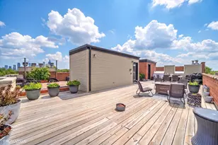 2914 N Sheffield Ave, Chicago, IL 60657 - Photo 41