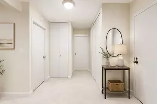 10 E Ontario St, Chicago, IL 60611 - Photo 3
