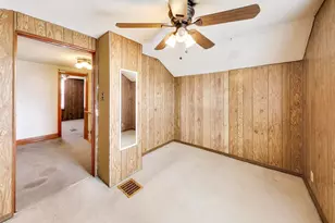 5207 N Lovejoy Ave, Chicago, IL 60630 - Photo 17