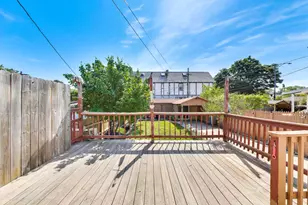 5207 N Lovejoy Ave, Chicago, IL 60630 - Photo 27