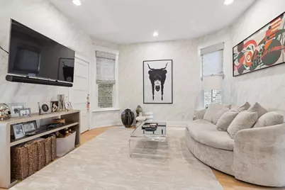 2023 W Walton Street, Chicago, IL 60622 - Photo 9