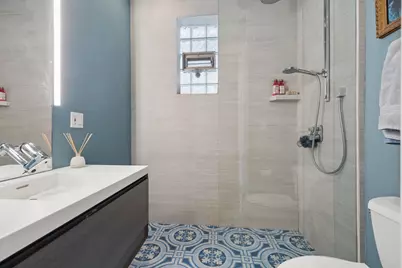 2023 W Walton Street, Chicago, IL 60622 - Photo 17