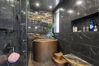 2023 W Walton Street, Chicago, IL 60622 - Photo 23