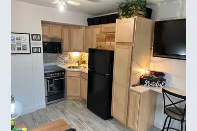 255 S West Avenue #403, Elmhurst, IL 60126 - Photo 5
